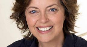 Greta Scacchi